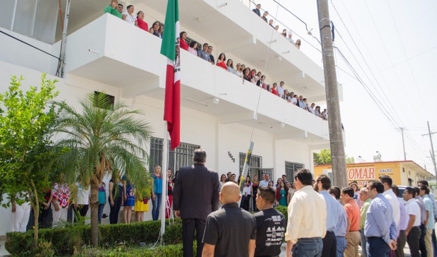 ASE TAMAULIPAS HONORES A LA BANDERA